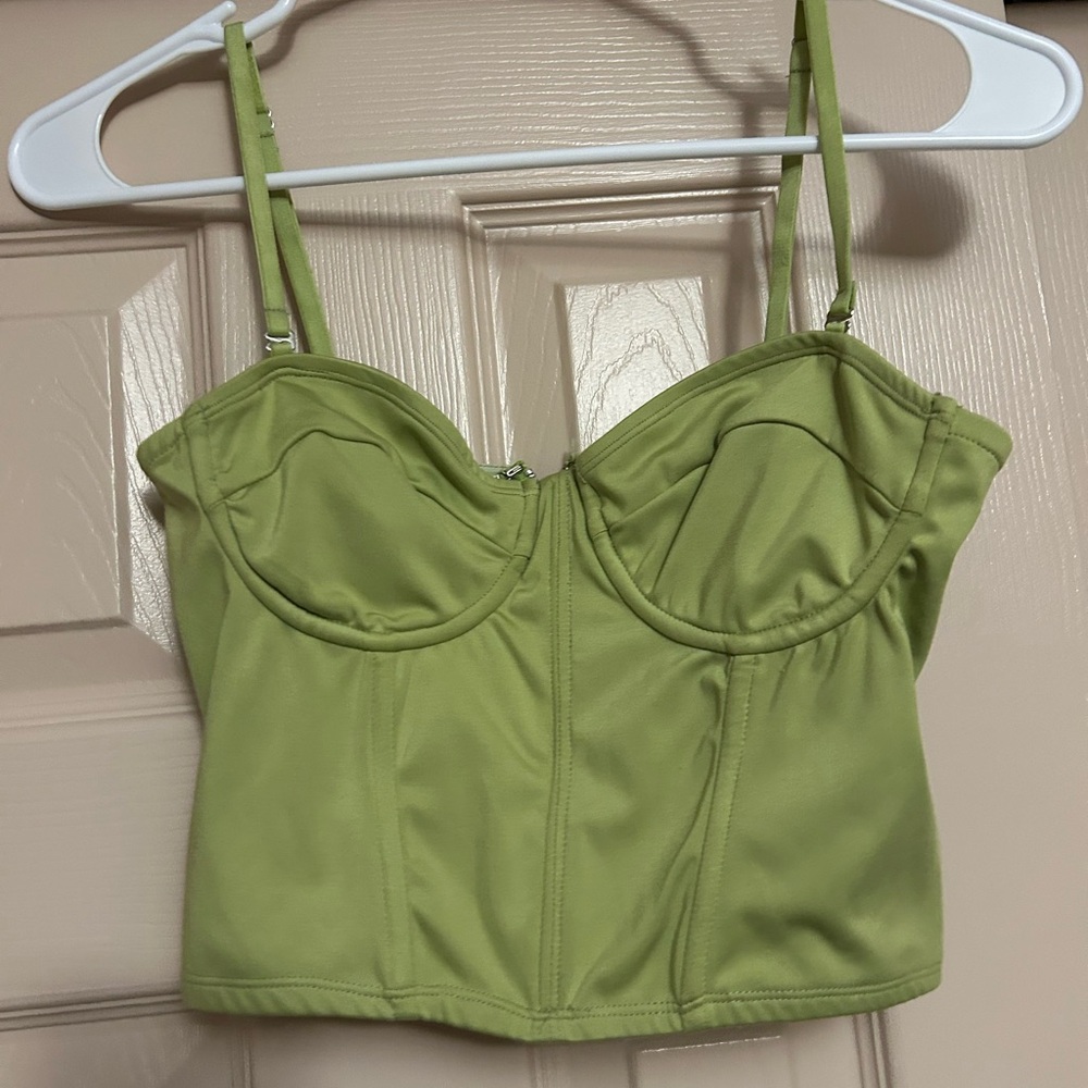 Edikted Green Crop Top